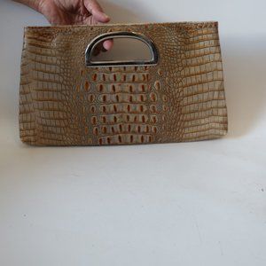 KIKI PEARL BEIGE TAUPE LEATHER CLUTCH HANDBAG *